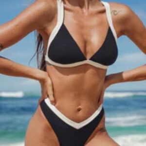 Berlook Black and White Women's Bikini Set